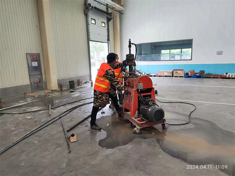 钟祥厂房地面下沉塌陷注浆加固施工